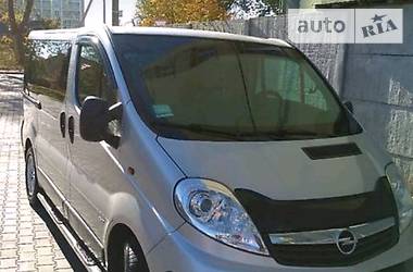 Вантажопасажирський фургон Opel Vivaro 2008 в 