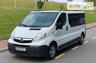 Минивэн Opel Vivaro 2014 в Киеве