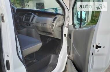 Вантажопасажирський фургон Opel Vivaro 2008 в Бориславі