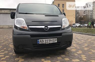 Мінівен Opel Vivaro 2014 в Вінниці