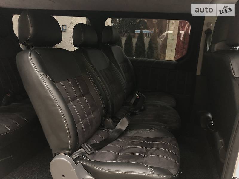 Вантажопасажирський фургон Opel Vivaro 2016 в Береговому