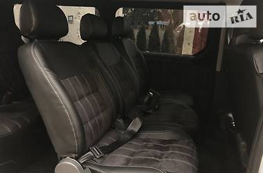 Вантажопасажирський фургон Opel Vivaro 2016 в 