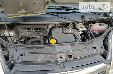 Вантажопасажирський фургон Opel Vivaro 2009 в 