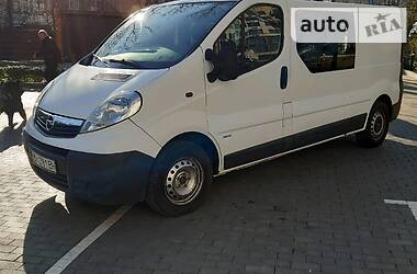 Грузопассажирский фургон Opel Vivaro 2008 в Одессе