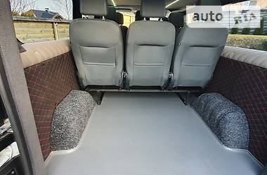 Вантажопасажирський фургон Opel Vivaro 2016 в Луцьку