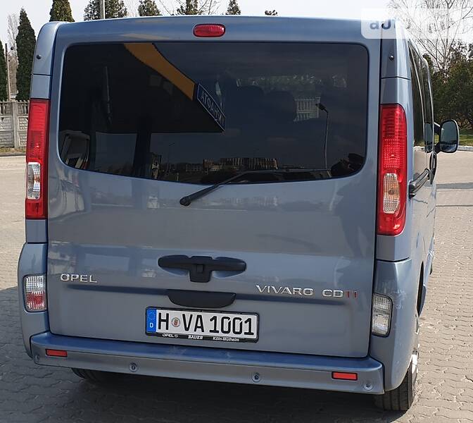 Мінівен Opel Vivaro 2011 в Ковелі