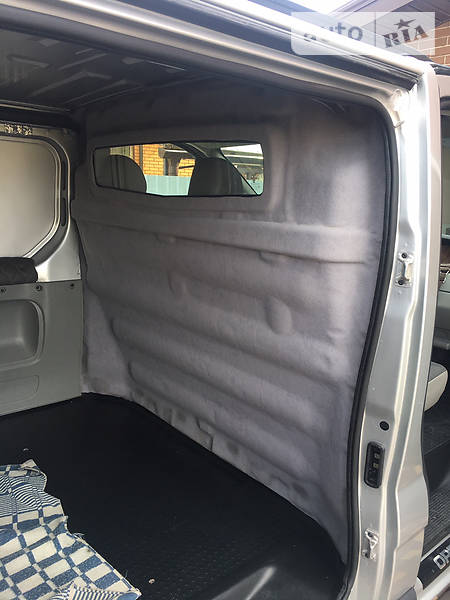 Вантажопасажирський фургон Opel Vivaro 2013 в Вишневому фото 13 Вантажопасажирський фургон Opel Vivaro 2013 в Вишневому