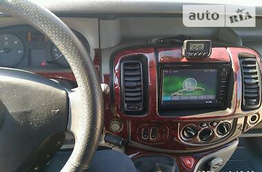 Універсал Opel Vivaro 2011 в 