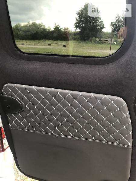 Мінівен Opel Vivaro 2017 в Бродах