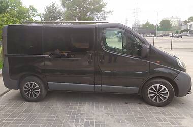 Грузопассажирский фургон Opel Vivaro 2006 в Львове