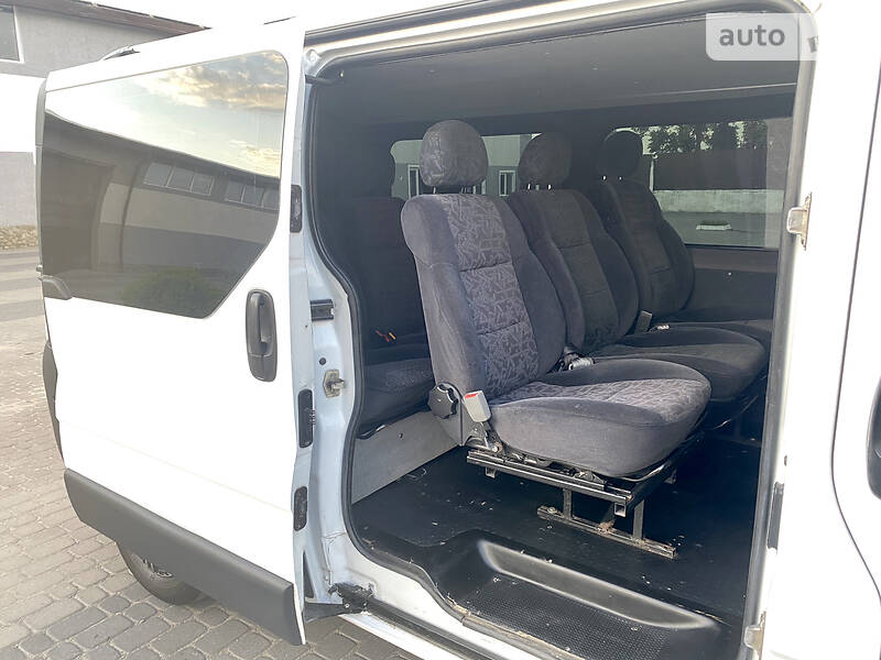 Мінівен Opel Vivaro 2004 в Хмельницькому