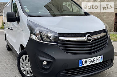 Opel Vivaro 2015