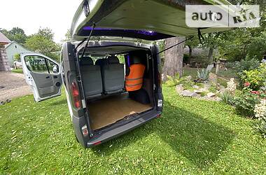 Минивэн Opel Vivaro 2005 в Старом Самборе