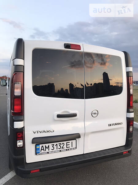 Мінівен Opel Vivaro 2018 в Києві
