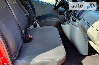 Мінівен Opel Vivaro 2014 в 
