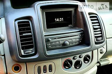 Мінівен Opel Vivaro 2014 в 