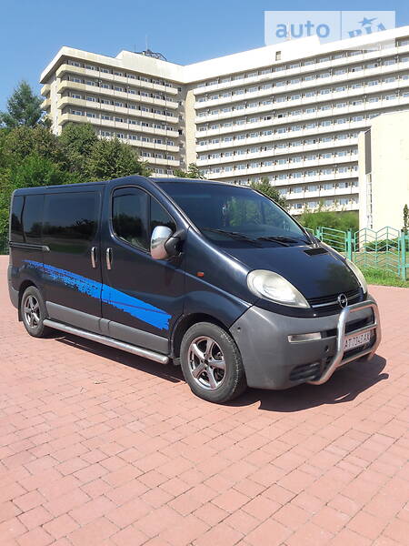 Мінівен Opel Vivaro 2003 в Трускавці фото 13 Мінівен Opel Vivaro 2003 в Трускавці