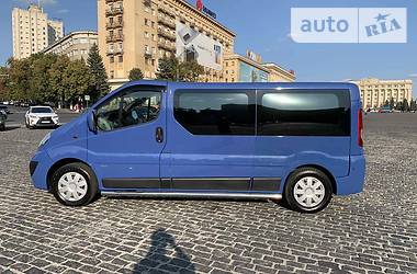 Мінівен Opel Vivaro 2014 в Харкові