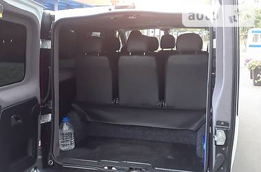 Вантажопасажирський фургон Opel Vivaro 2015 в Києві