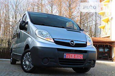 Грузопассажирский фургон Opel Vivaro 2008 в Трускавце