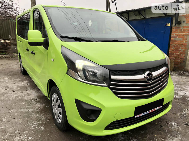 Минивэн Opel Vivaro 2017 в Первомайске