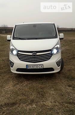 Минивэн Opel Vivaro 2015 в Хмельницком