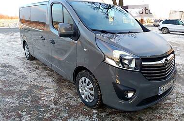 Opel Vivaro 2016