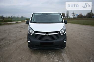 Универсал Opel Vivaro 2017 в Днепре