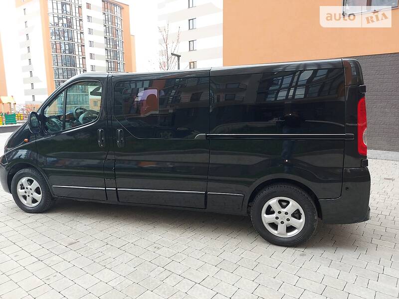 Универсал Opel Vivaro 2014 в Ивано-Франковске