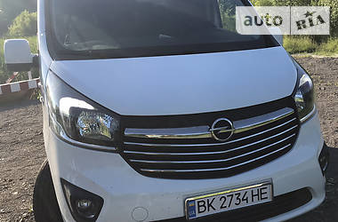 Минивэн Opel Vivaro 2017 в Дубровице