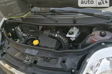 Минивэн Opel Vivaro 2013 в 
