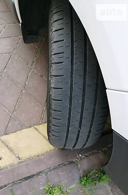 Минивэн Opel Vivaro 2013 в 