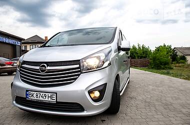 Інші легкові Opel Vivaro 2017 в Сарнах