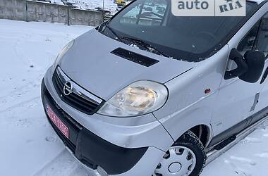 Минивэн Opel Vivaro 2012 в Ровно