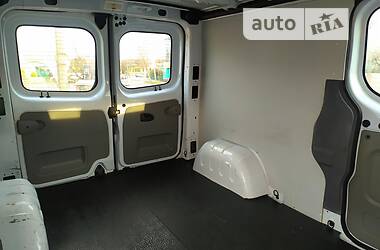 Вантажний фургон Opel Vivaro 2013 в Рівному