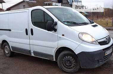 Opel Vivaro 2012