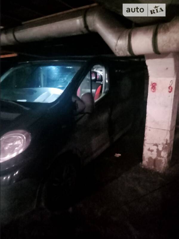 Мінівен Opel Vivaro 2008 в Києві