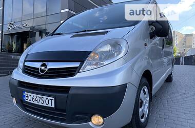 Минивэн Opel Vivaro 2012 в Львове