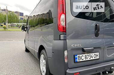 Минивэн Opel Vivaro 2014 в Львове