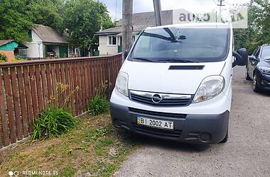 Грузовой фургон Opel Vivaro 2007 в Гадяче