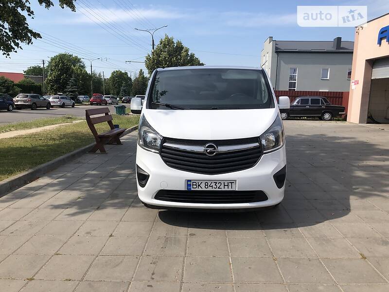 Универсал Opel Vivaro 2016 в Луцке