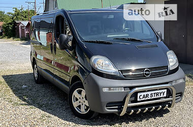 Минивэн Opel Vivaro 2006 в Стрые