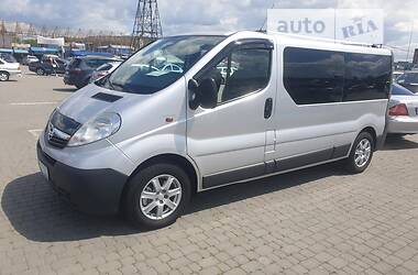 Мінівен Opel Vivaro 2009 в Чернівцях