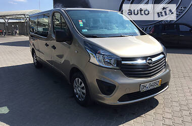 Opel Vivaro 2016