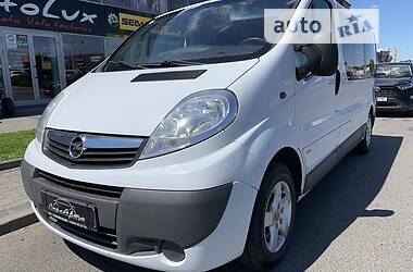 Opel Vivaro 2012