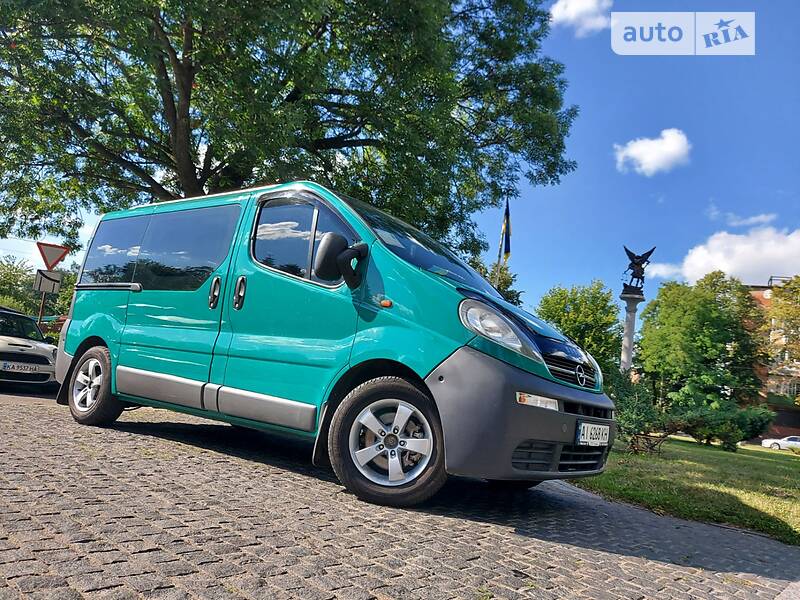 Мінівен Opel Vivaro 2005 в Фастові