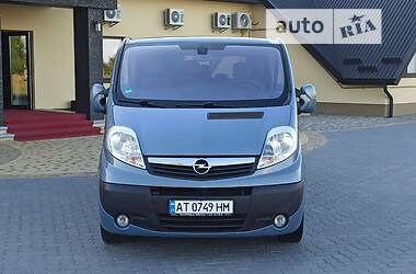 Минивэн Opel Vivaro 2011 в Коломые