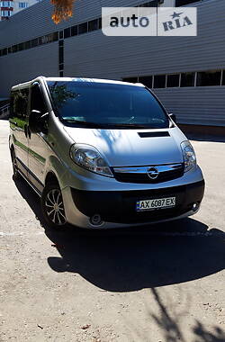 Мінівен Opel Vivaro 2012 в Києві