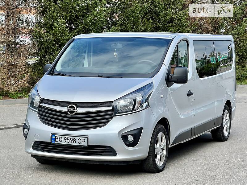 Мінівен Opel Vivaro 2016 в Тернополі