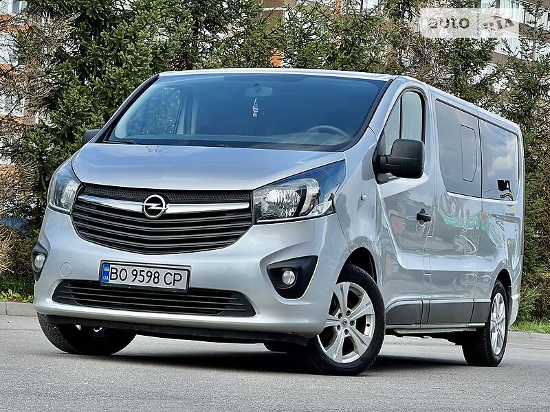 Мінівен Opel Vivaro 2016 в Тернополі